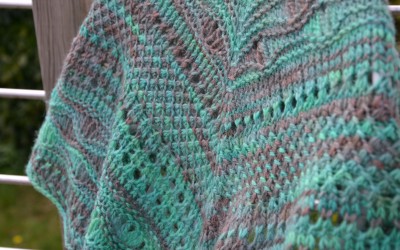 Tricot : châle Marie-Morgane