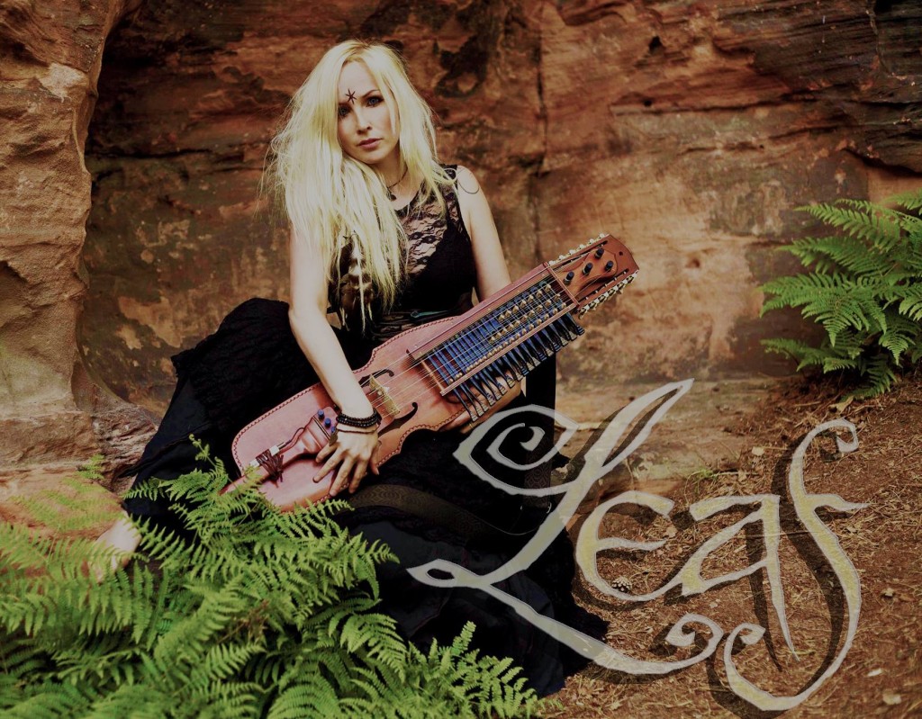 Nouvel album de LEAF : Lys | Claire des Bruyères
